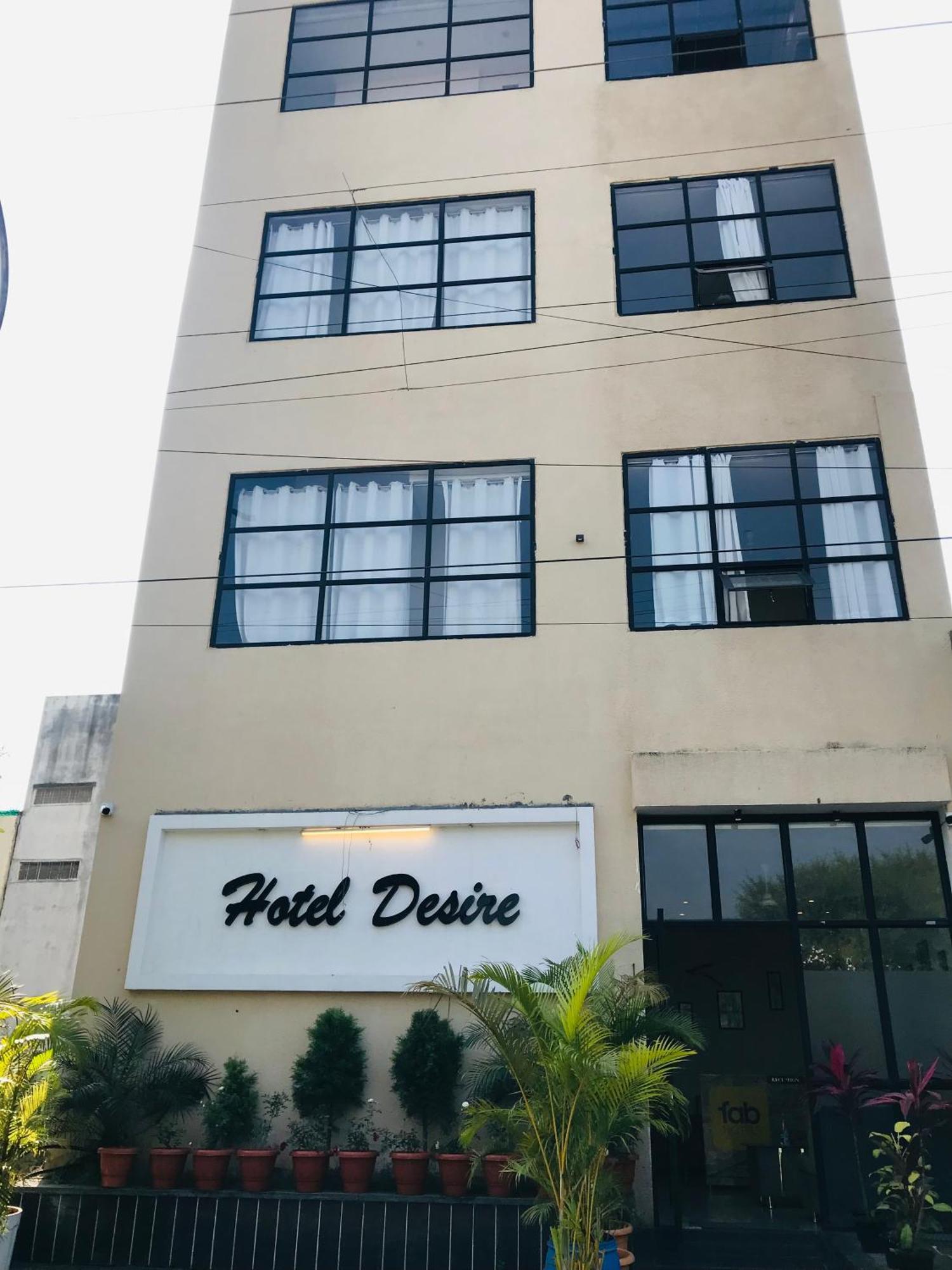 Hotel Divine Indore Eksteriør billede